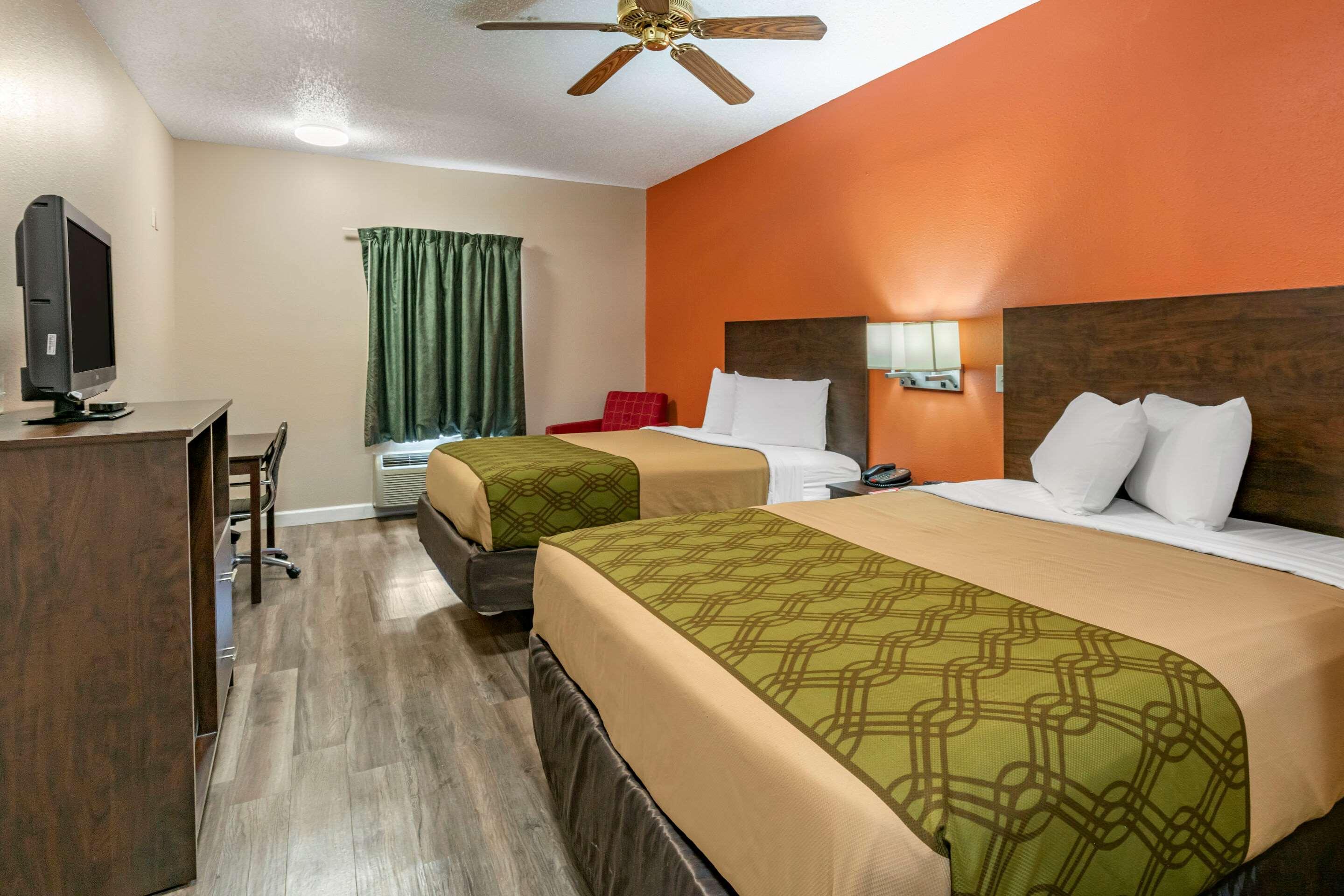 Econo Lodge Inn & Suites Granite City Eksteriør bilde