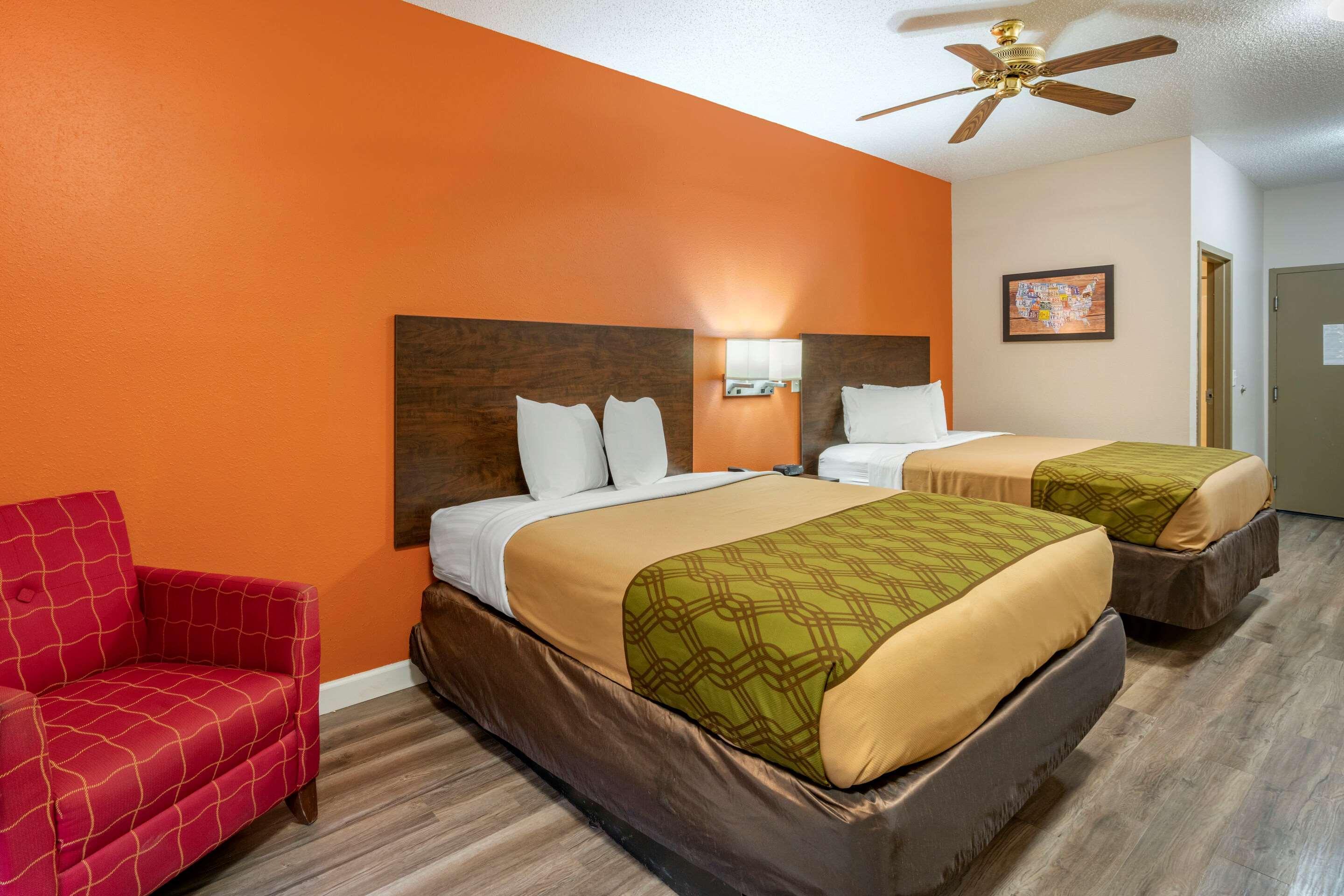 Econo Lodge Inn & Suites Granite City Eksteriør bilde
