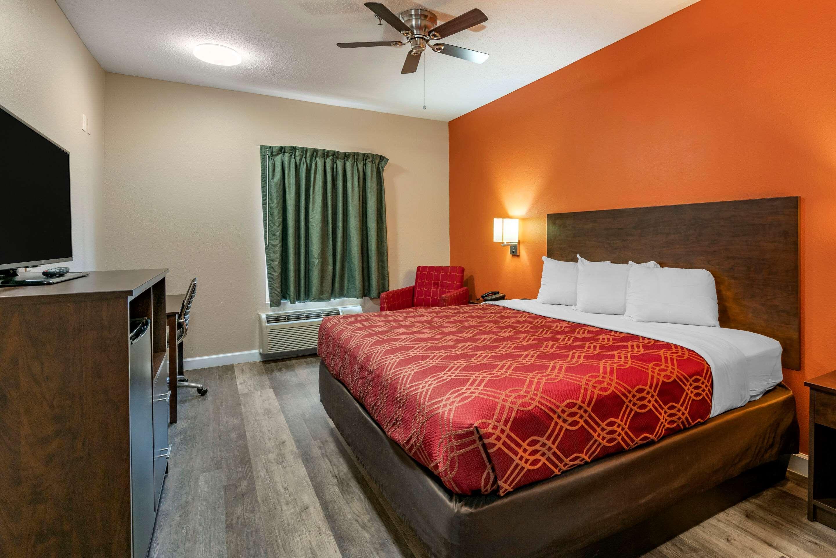 Econo Lodge Inn & Suites Granite City Eksteriør bilde