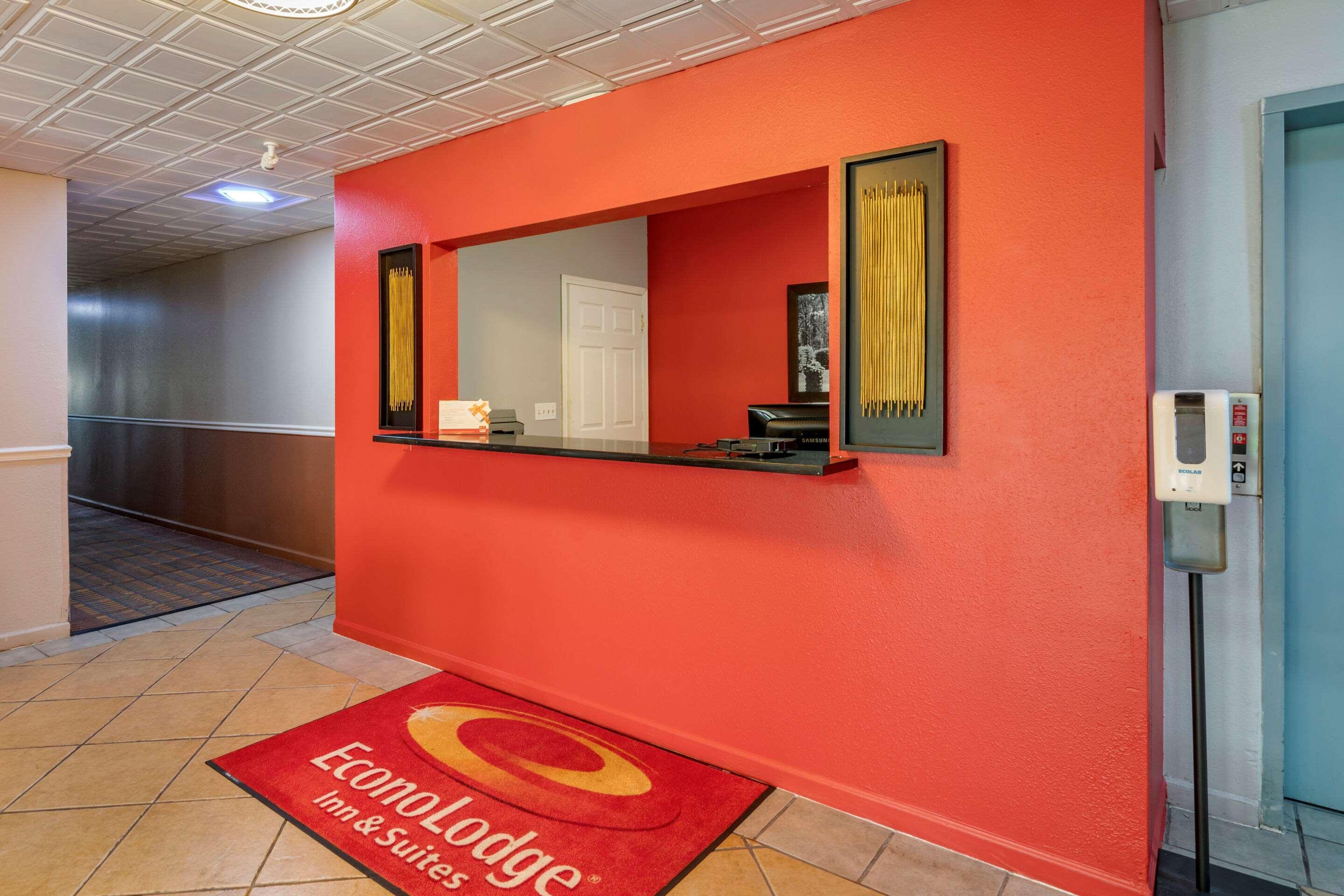Econo Lodge Inn & Suites Granite City Eksteriør bilde