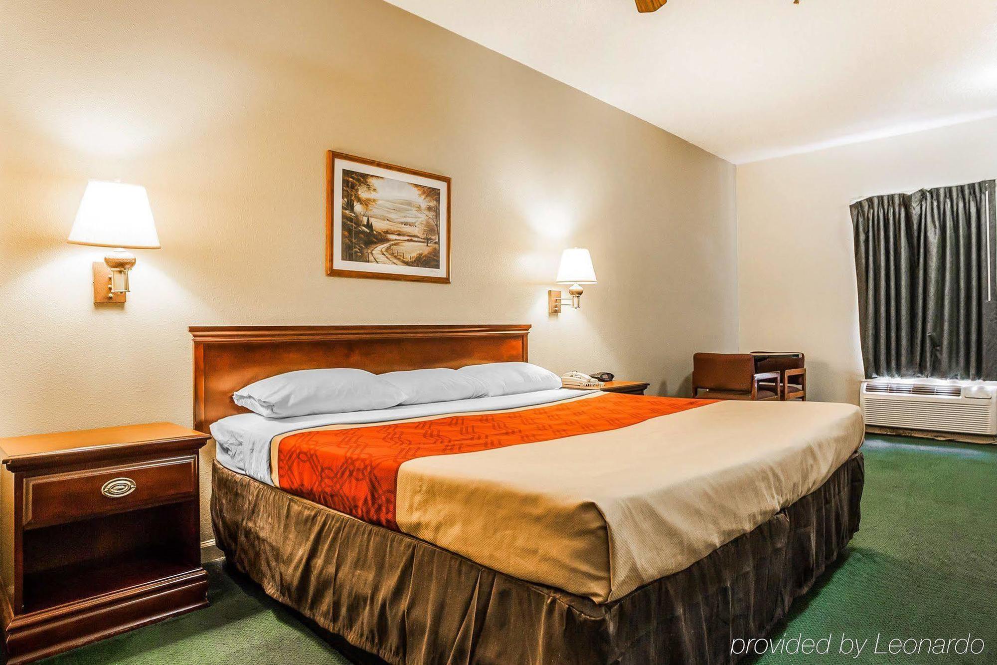 Econo Lodge Inn & Suites Granite City Eksteriør bilde