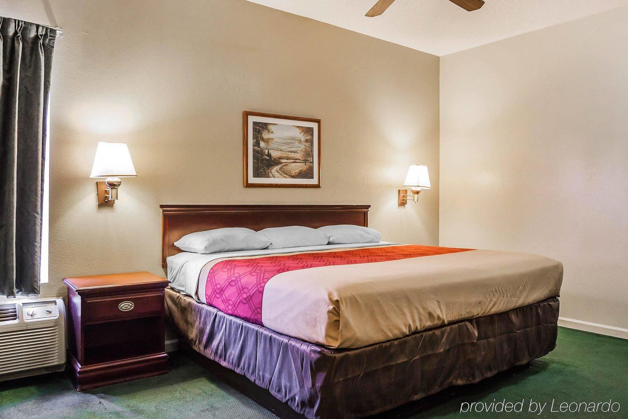 Econo Lodge Inn & Suites Granite City Eksteriør bilde